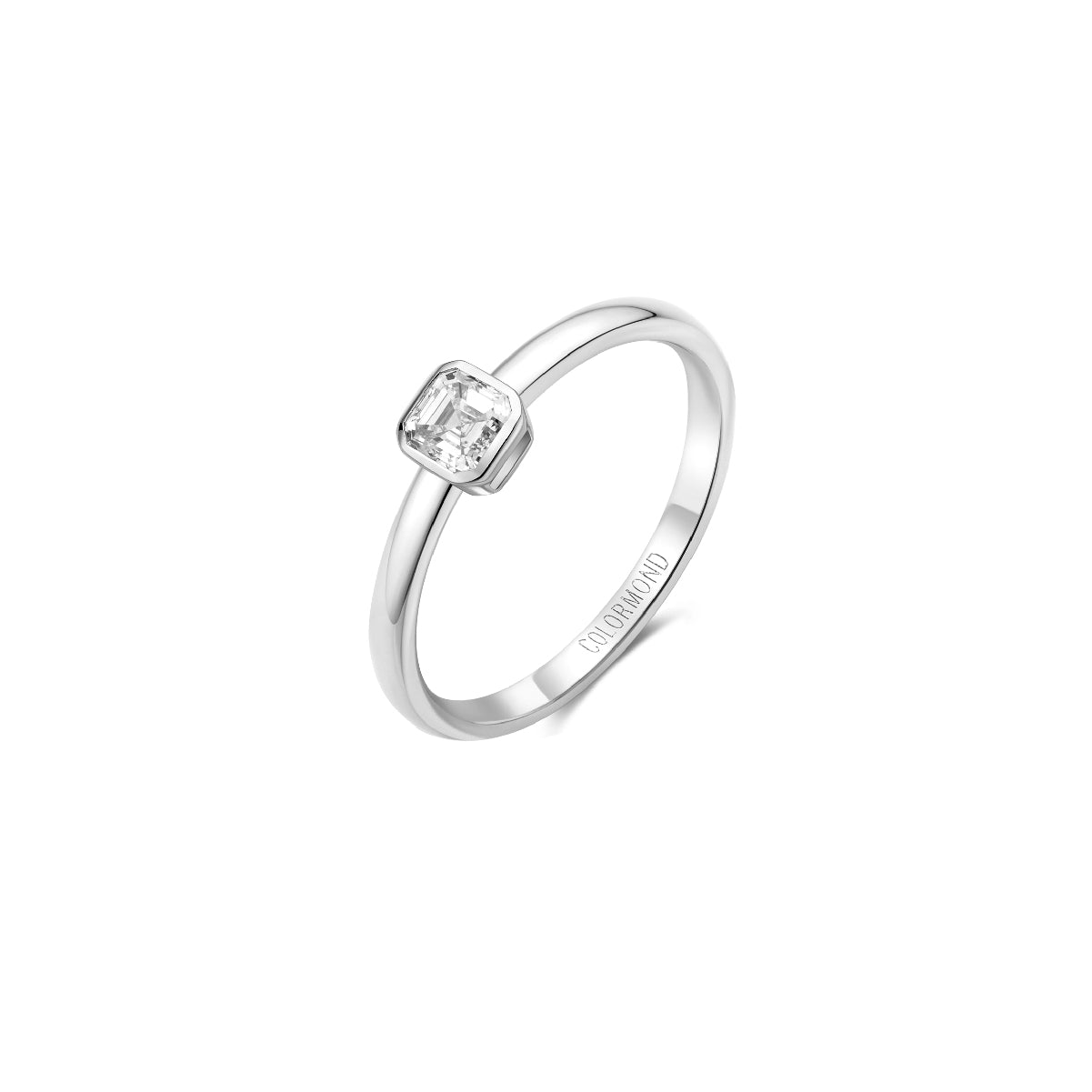 Evelyn Solitaire Ring Glacier White