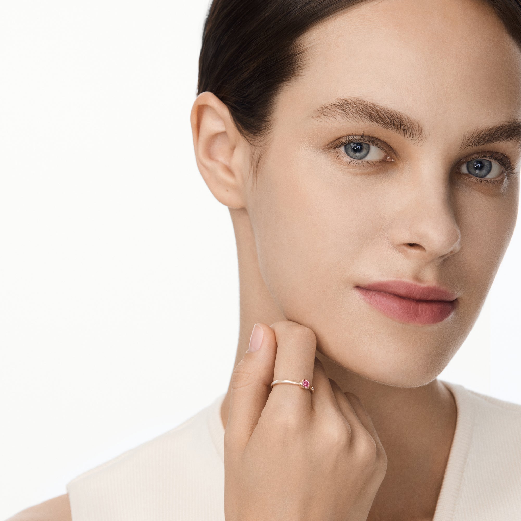 Evelyn Solitaire Ring Lagoon Blue