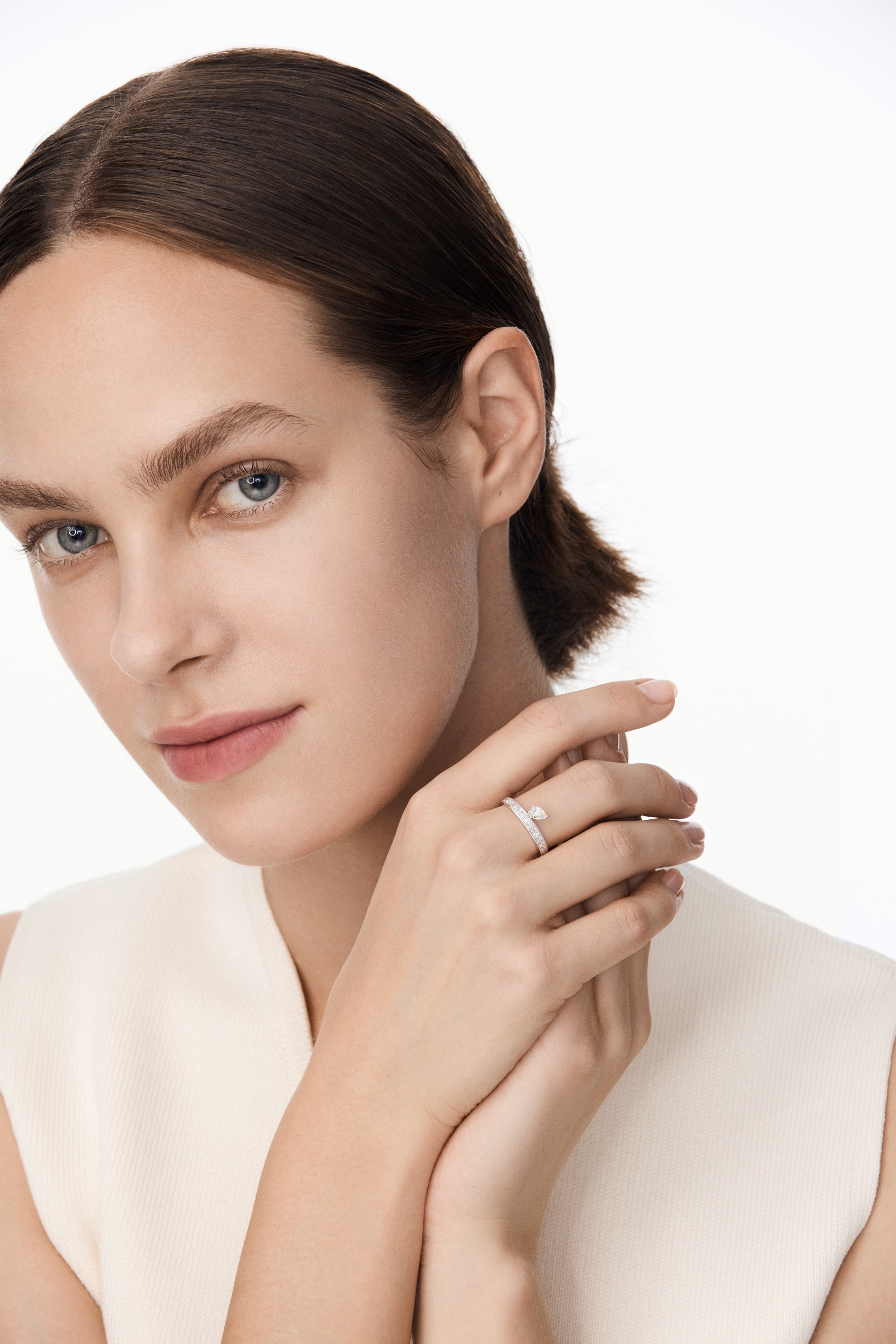 Equinox Ring Glacier White