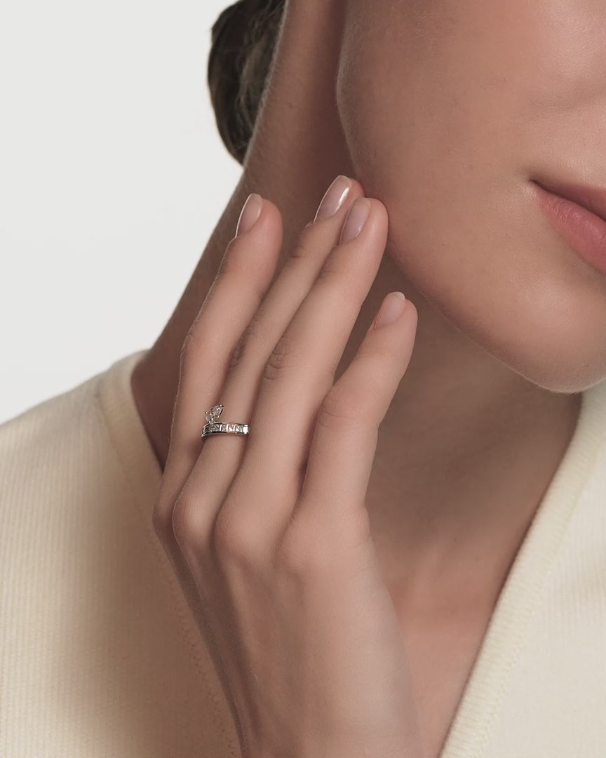 Equinox Ring Glacier White