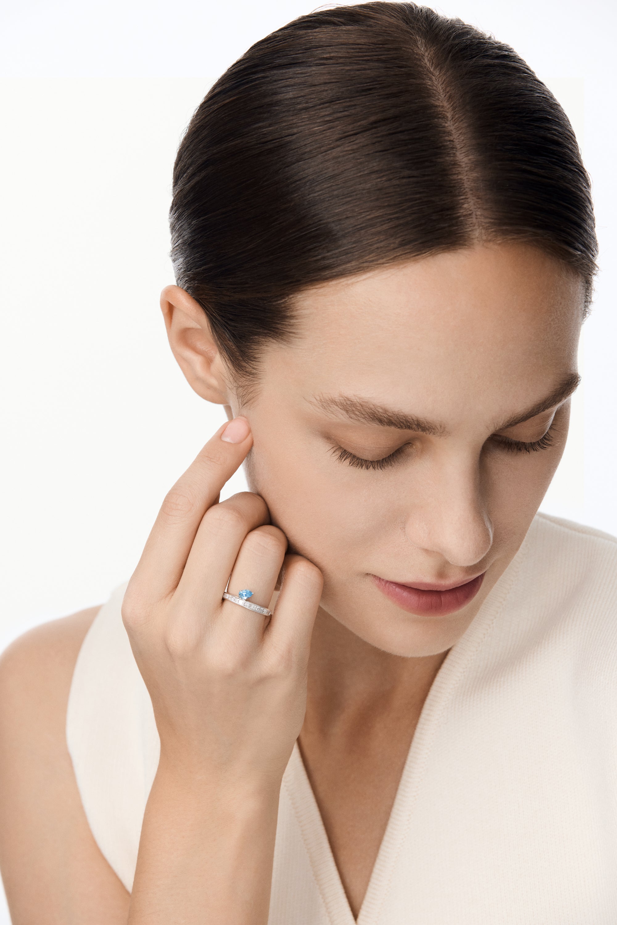 Equinox Ring Glacier White